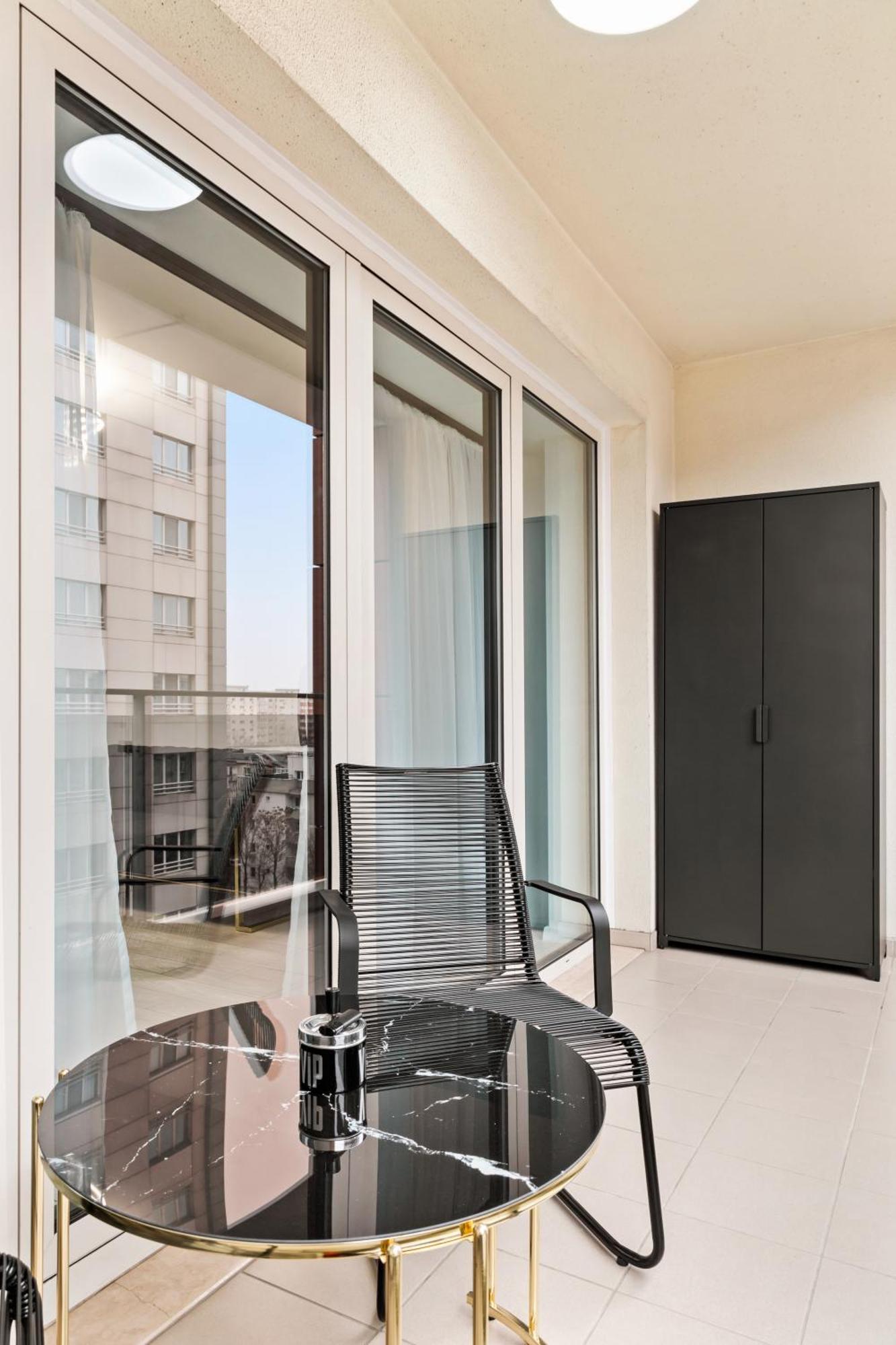 Central Deluxe By Rh Living Bukareszt Zewnętrze zdjęcie